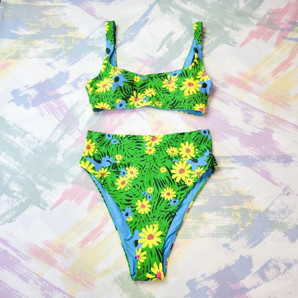Aerie Green & Yellow Daisy Floral Print Bikini Set (NEW WITH TAGS)
